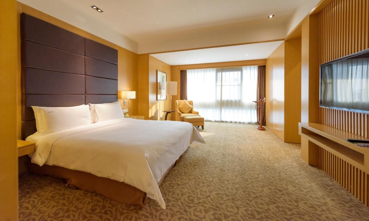 Holiday Inn Shijiazhuang Central By Ihg Exteriör bild