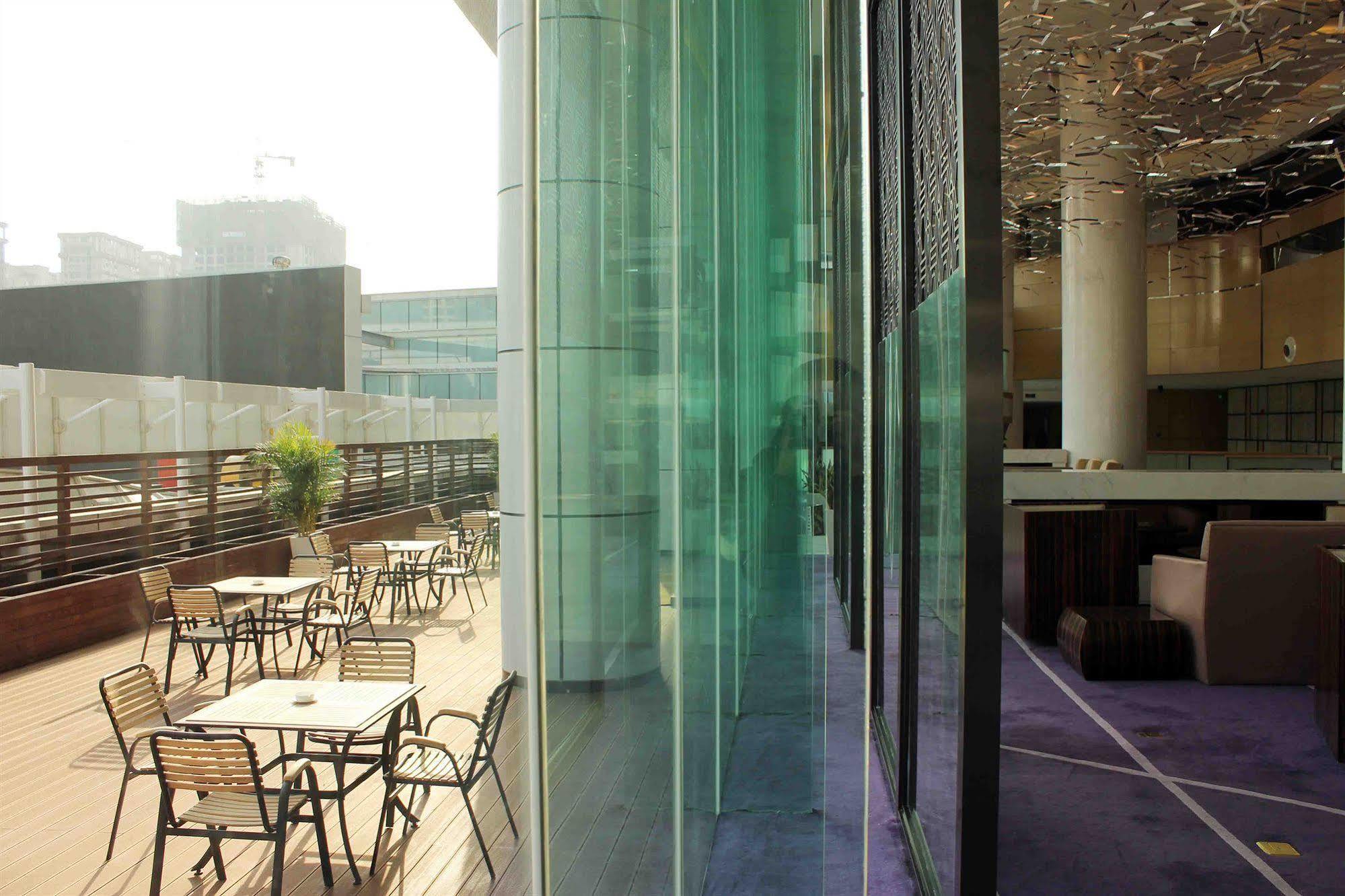 Holiday Inn Shijiazhuang Central By Ihg Exteriör bild